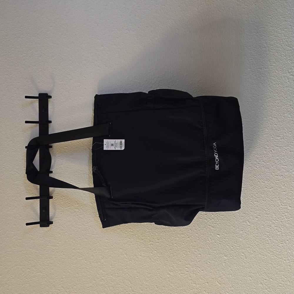 Beyond yoga drawstring backpack, black